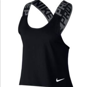 Nike Pro Crossover Tank